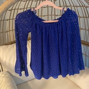 Lilly pulitzer long sleeve cold shoulder.